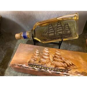 70s Avon Captains Pride Bottle w WINDJAMMER After Shave Original Box FULL